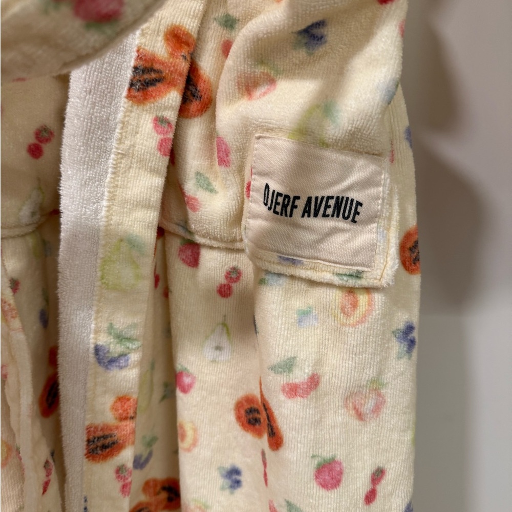 Fruit Patterned Robe - Picture 5 of 5